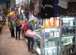 What souvenirs can I buy in Valparaíso