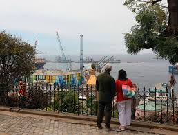 What are the best viewpoints for photography in Valparaíso